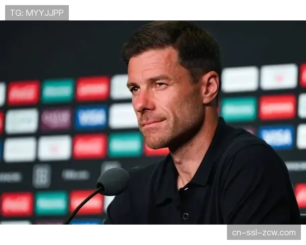 战术复盘：阿隆索的临场调整如何帮助药厂绝处逢生